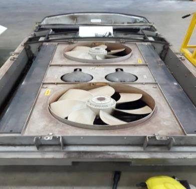 Ventilated air conditioning unit cleaning